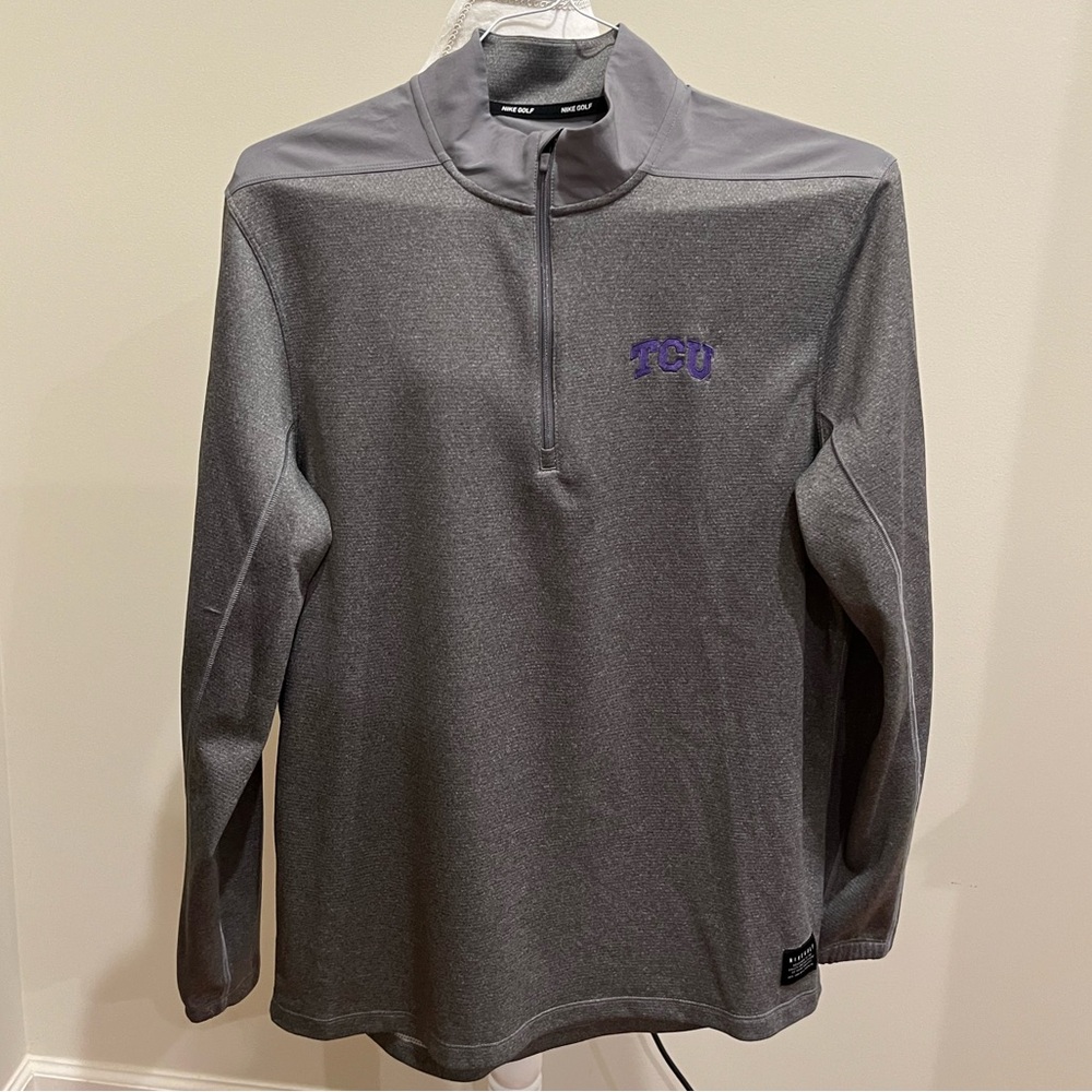 Nike Golf Dri-fit Men’s Grey TCU Quarter-zip Jacket- M
